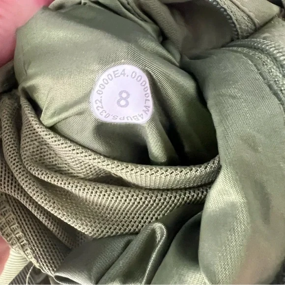 LULULEMON Non Stop Bomber Reversible Jacket in Green Foliage Size 8 and Size 4 - Picture 15 of 16